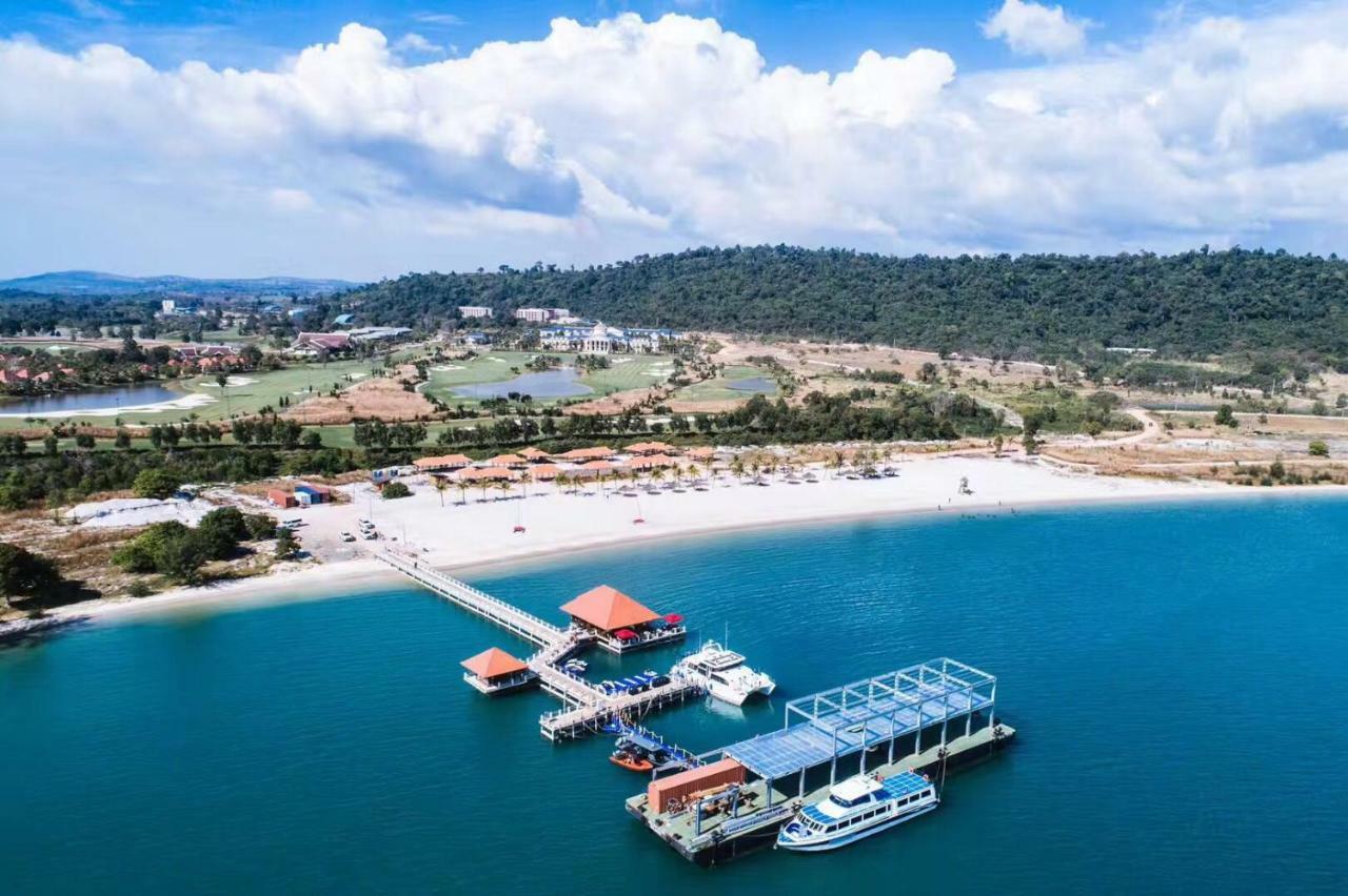 Dara Sakor Golf Hotel Koh Kong Exterior photo